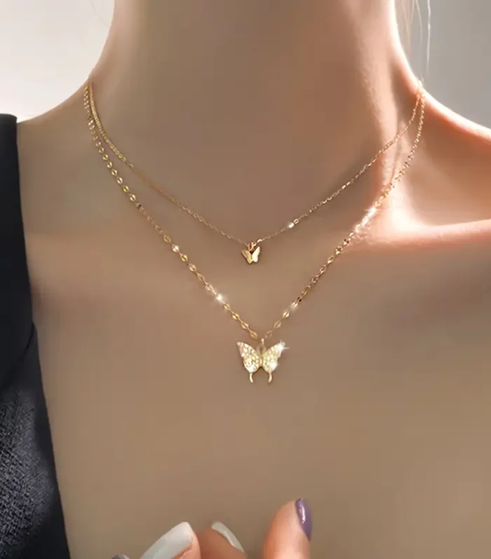 Hot Selling Women's Necklace 1pc of Exquisite Flashing Butterfly Fashion Double Layer Necklace